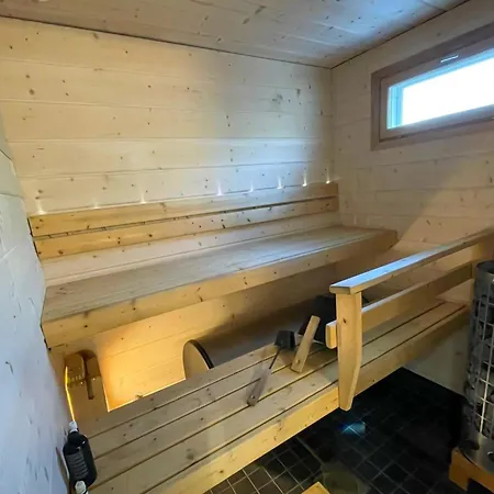 Holiday home Peuhu A7 By Interhome